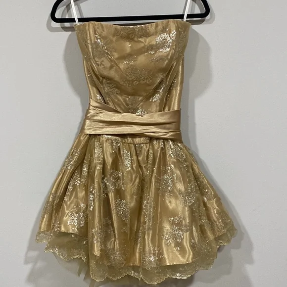 slim fit dress slacks Y2K Jessica McClintock Gold Sequin Floral Short Formal Dress